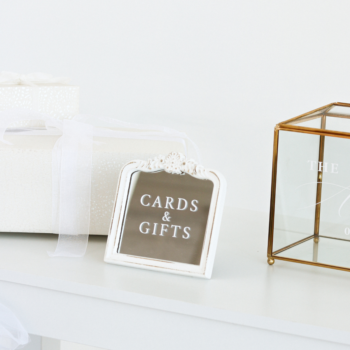 White Cards and Gifts Sign (Mini)